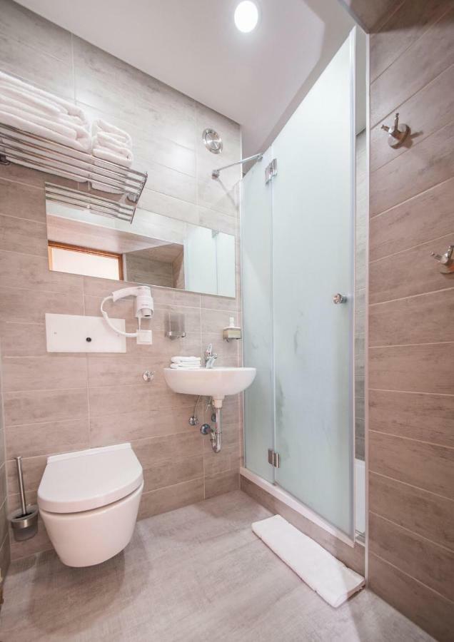 Studio 20Qm Mit Balkon Und Innenpool - 22040 Schluchsee Dış mekan fotoğraf